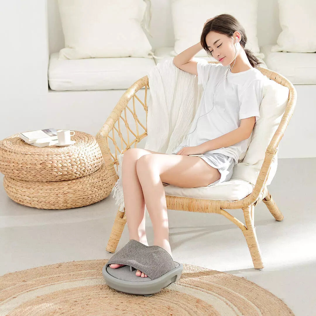 Xiaomi Leravan - Electric Foot Leg Deep Kneading Vibrating Foot Massager