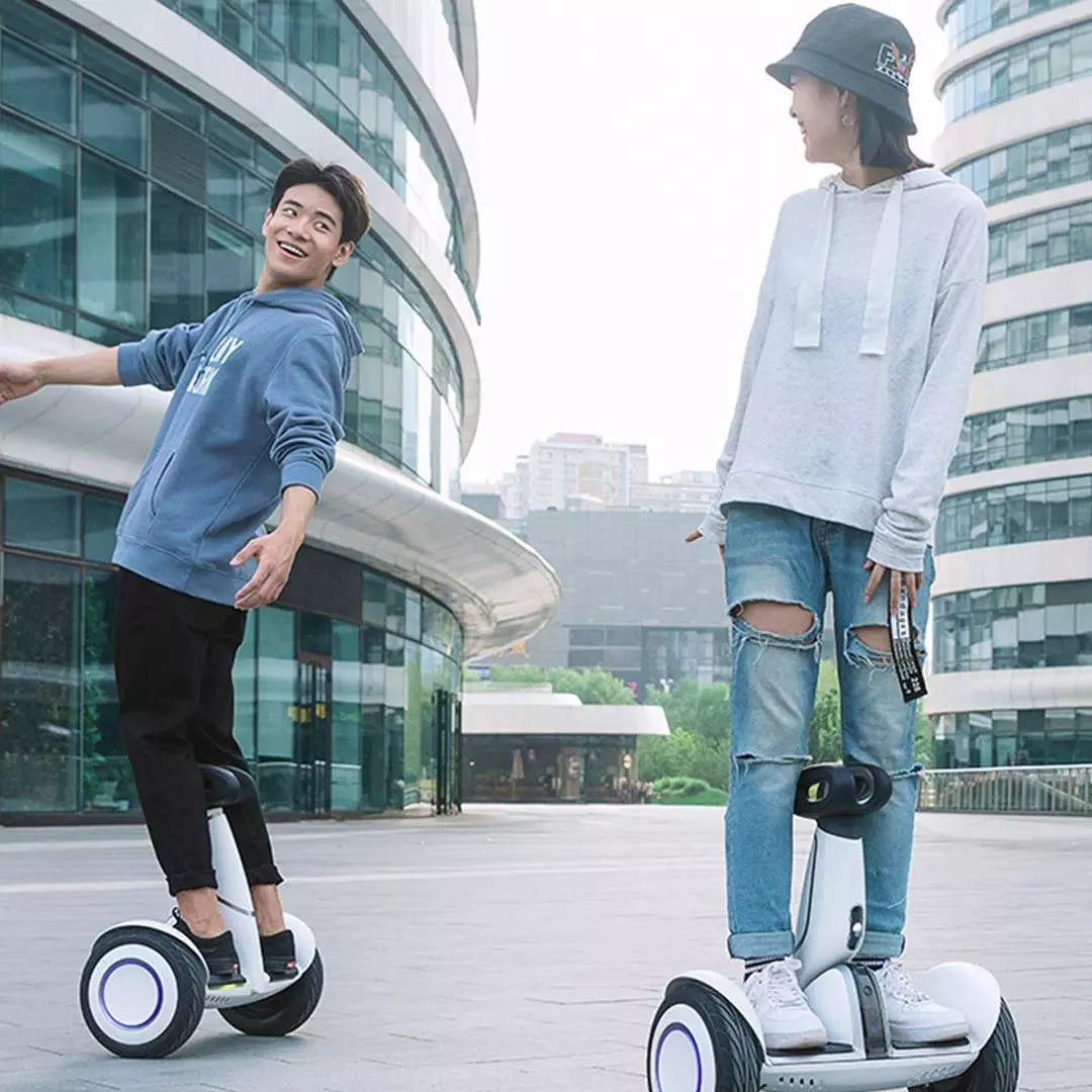 XIAOMI - Segway Ninebot S-Plus Smart Self-Balancing Electric Scooter with Intelligent Lighting and Battery System, Remote Control and Auto-Following Mode